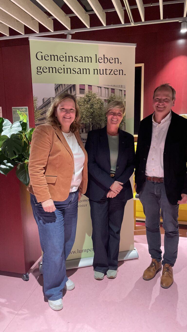 Cindy Holmberg MdL besucht Ravensburg: Zukunftsfähiges Bauen und gemeinschaftliches Wohnen im Fokus